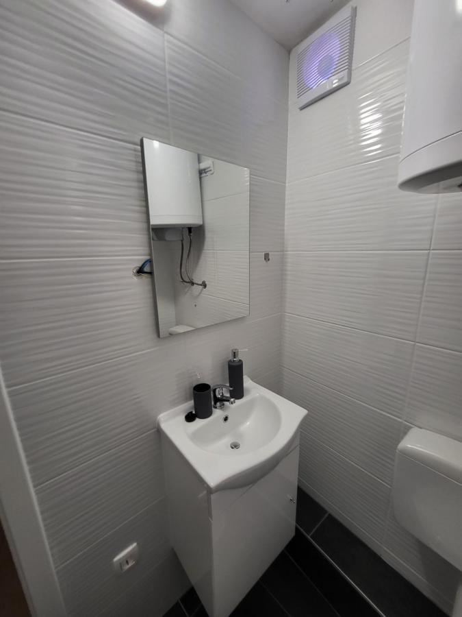 Appartement Apartma Jelena à Koper Extérieur photo