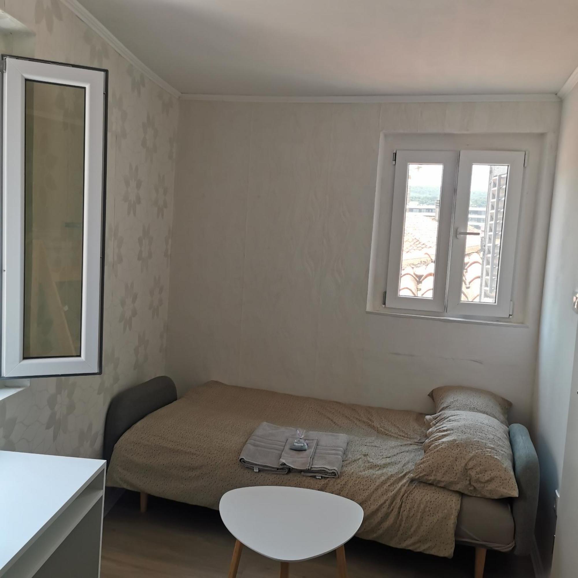 Appartement Apartma Jelena à Koper Extérieur photo